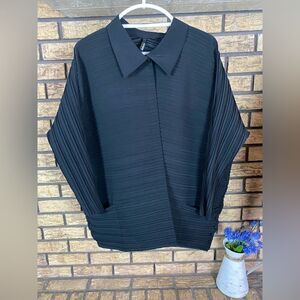 Babette front closure‎ black blouse